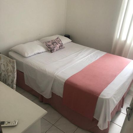 Home2Home Guesthouse Christ Church Buitenkant foto